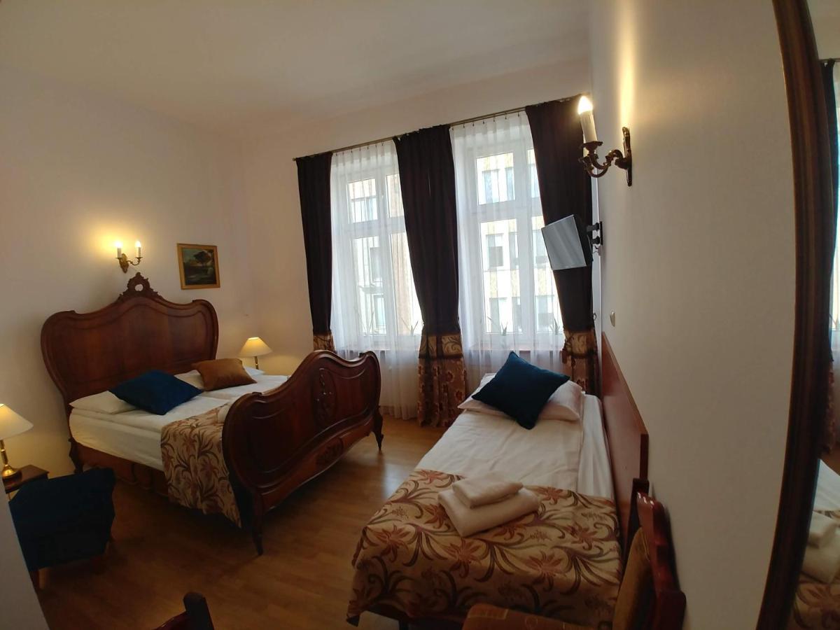 Pokoje Goscinne Rubens Krakow Bagian luar foto